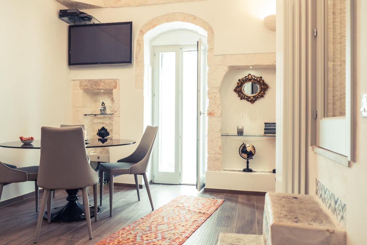 800S Home Luxury Rooms Ostuni Exterior photo