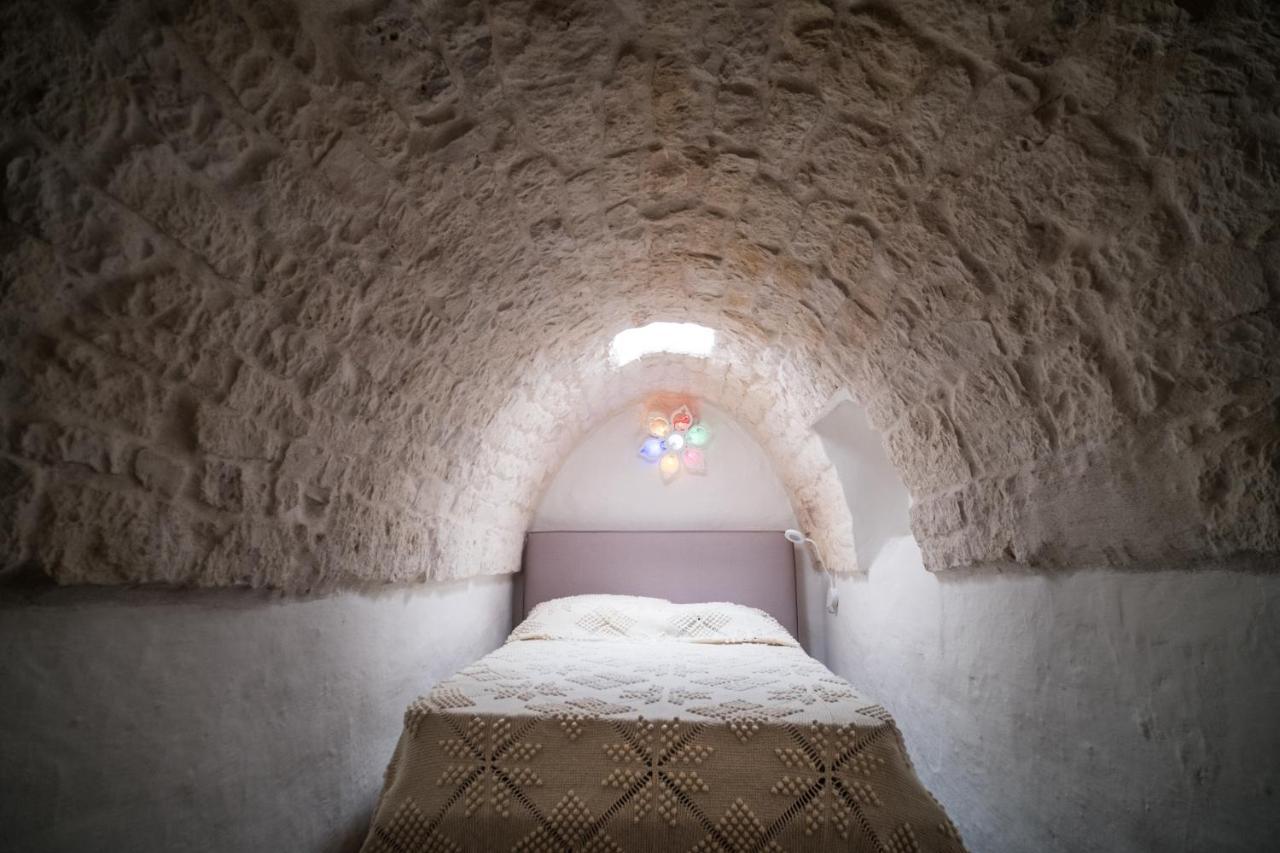 800S Home Luxury Rooms Ostuni Exterior photo