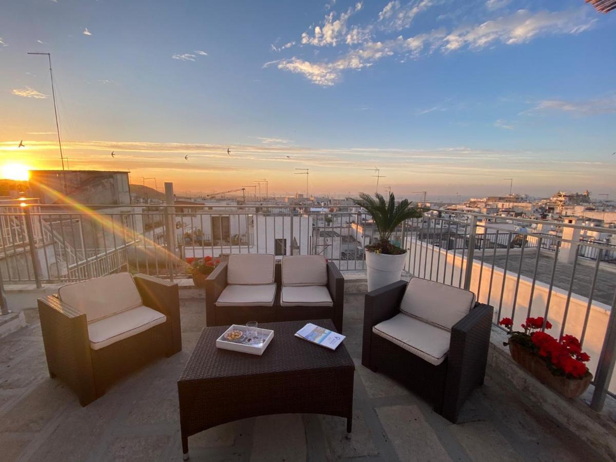 800S Home Luxury Rooms Ostuni Exterior photo