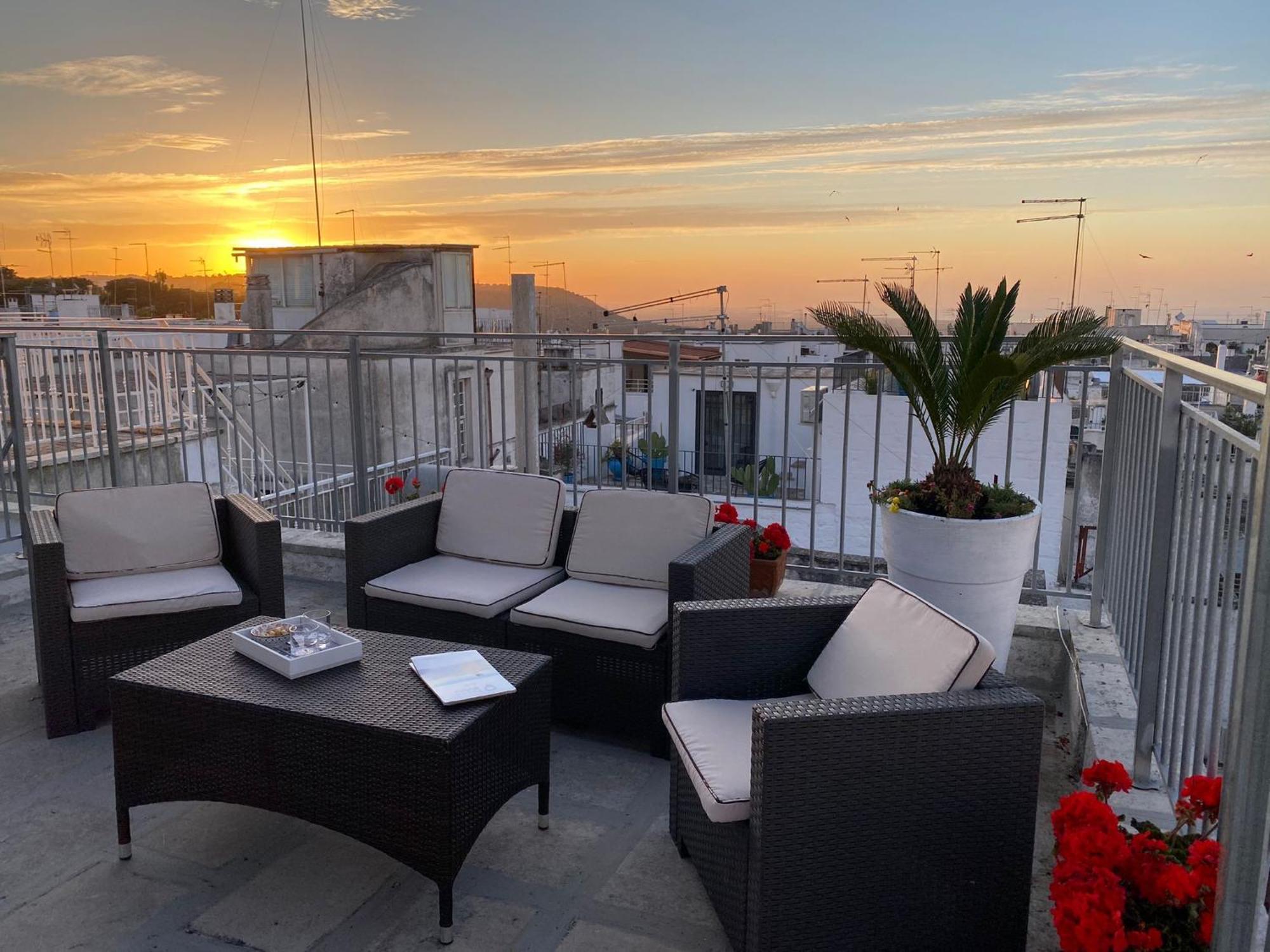 800S Home Luxury Rooms Ostuni Exterior photo